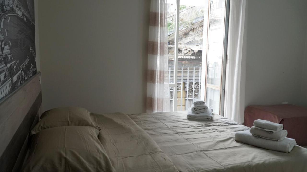 Donna Vicenza Bed & Breakfast Napoli Eksteriør bilde